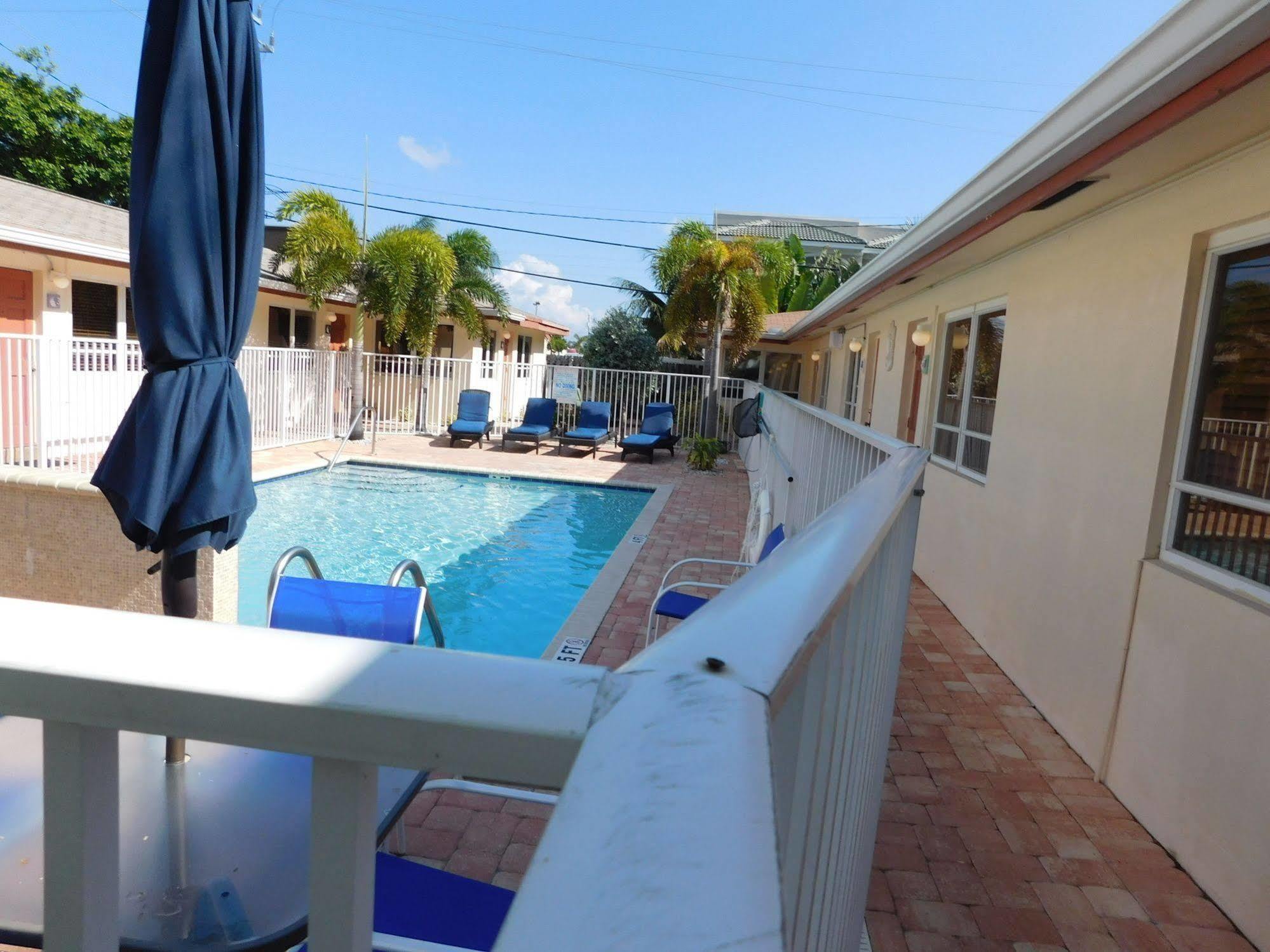 Lauderdale Villas By The Sea Lauderdale-by-the-Sea Exterior foto