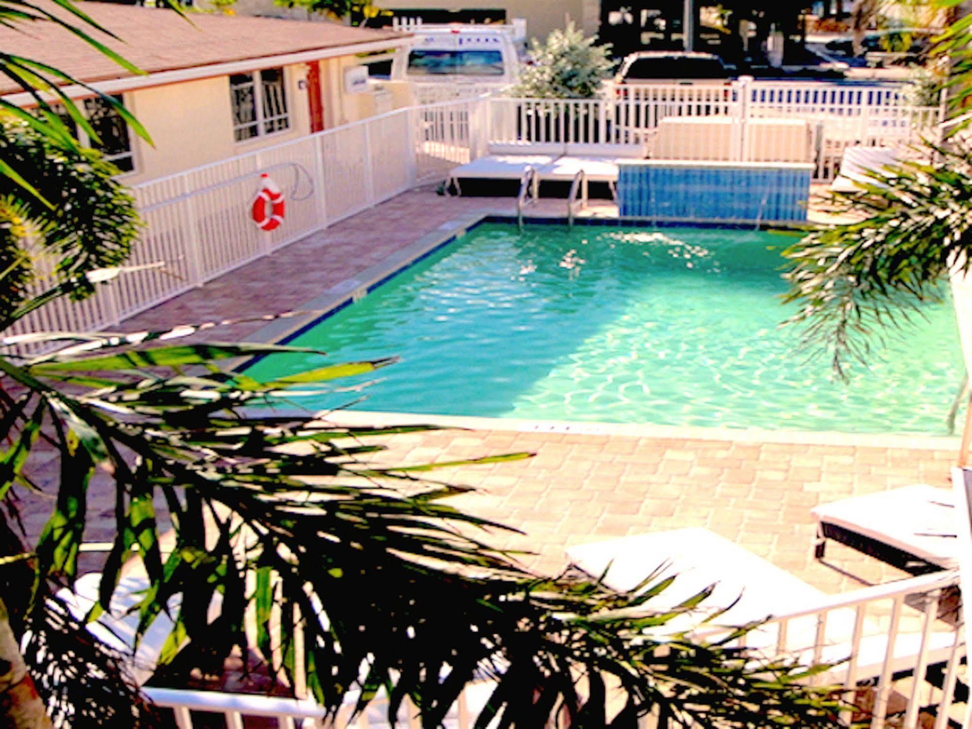 Lauderdale Villas By The Sea Lauderdale-by-the-Sea Exterior foto